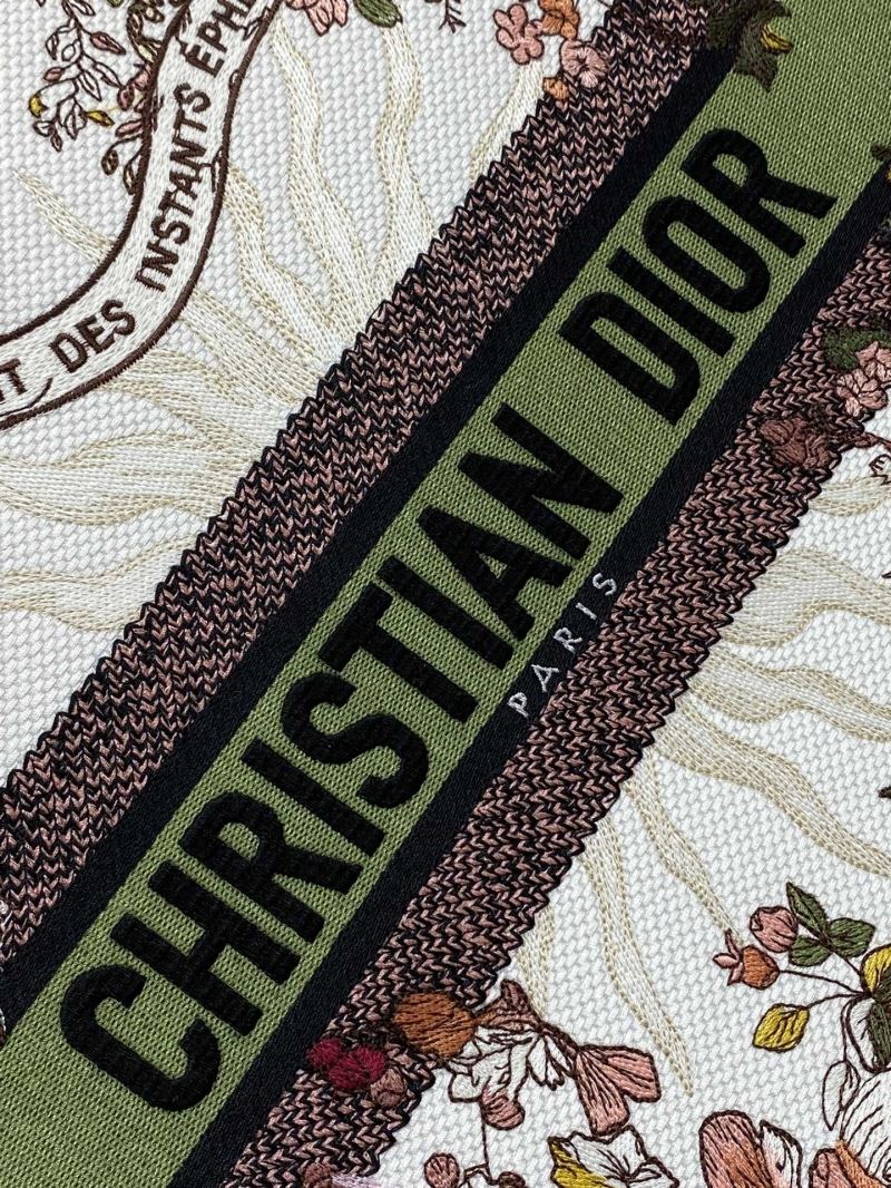 Christian Dior Shopping Bags